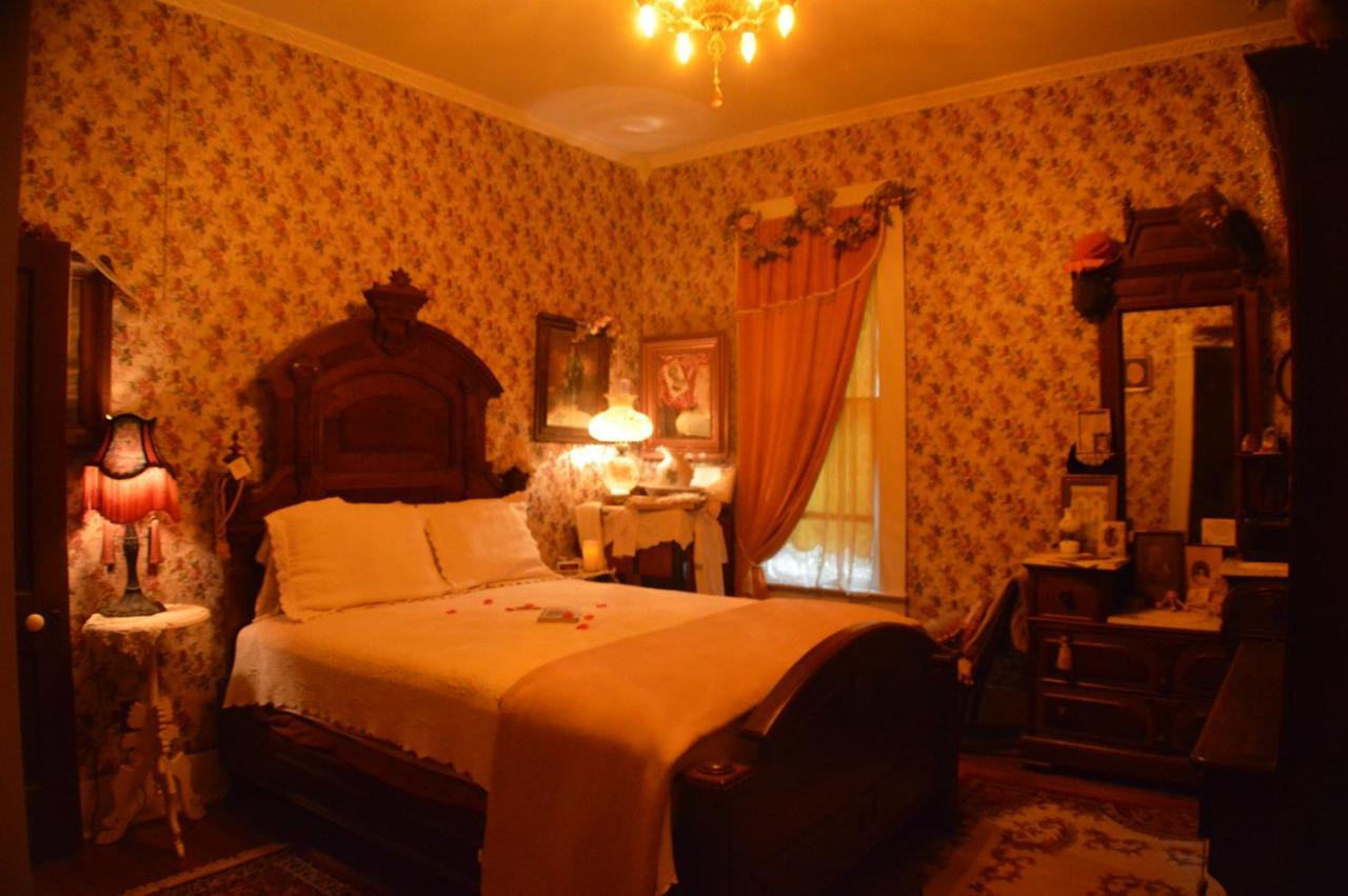 Carleton House Bed And Breakfast Bonham Kültér fotó