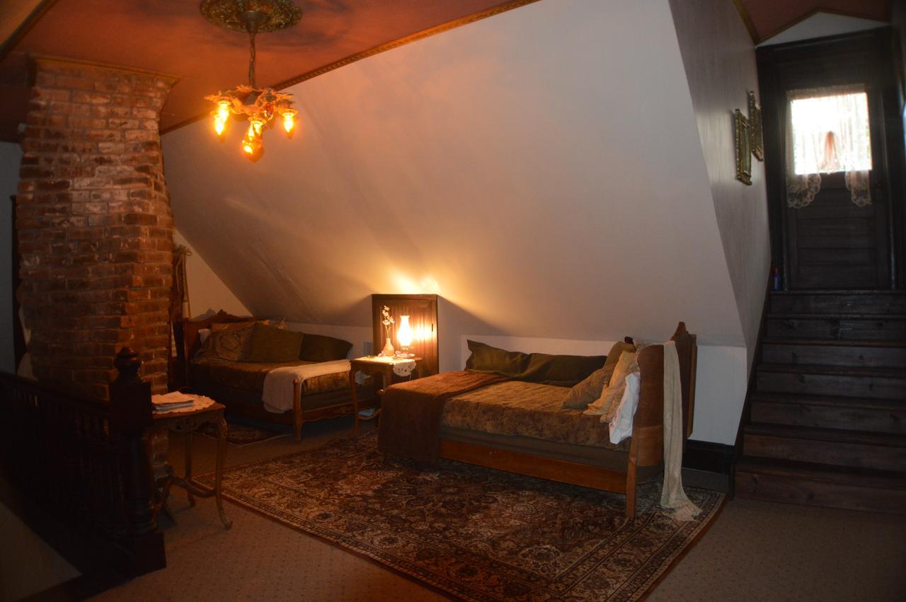 Carleton House Bed And Breakfast Bonham Kültér fotó